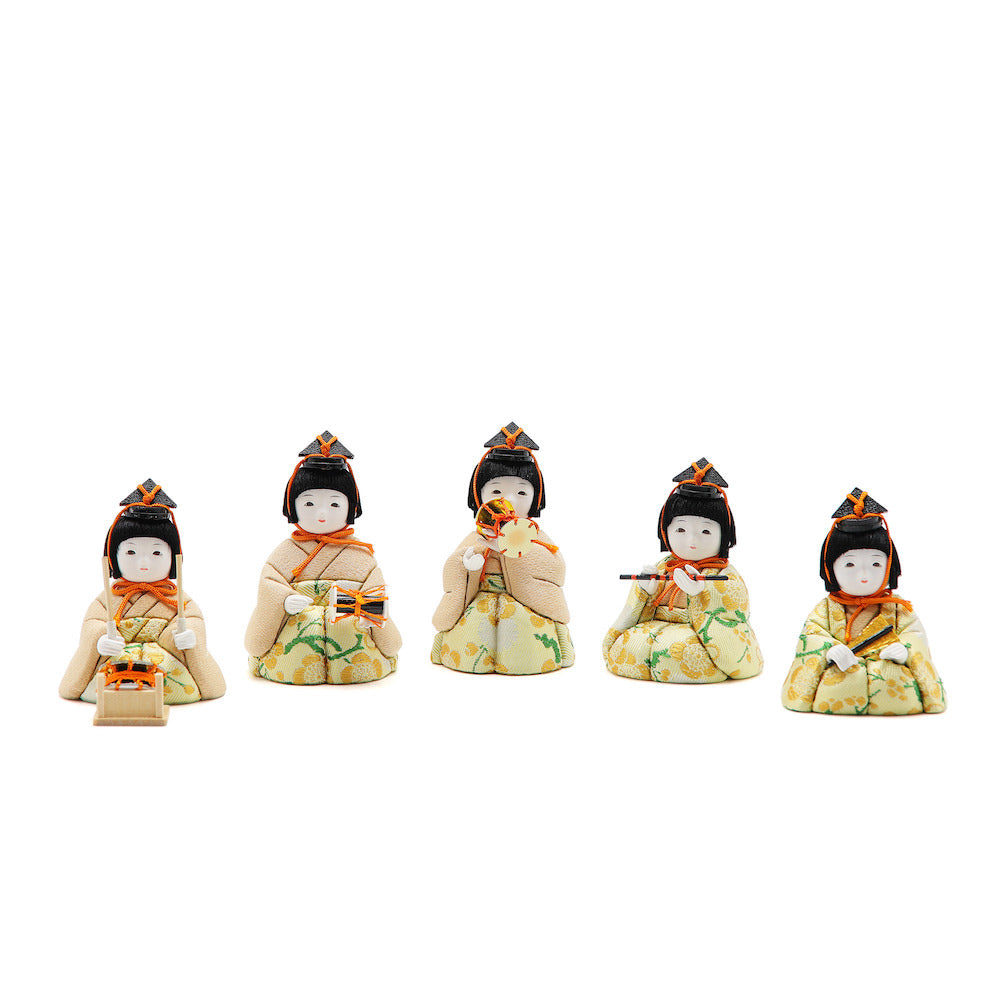 五人囃子 (GB-030) 五人囃子 卵色に山吹の丸花 五人並び