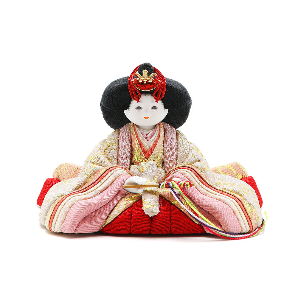 一枚の若葉のように、静かに芽吹く気品の親王様 