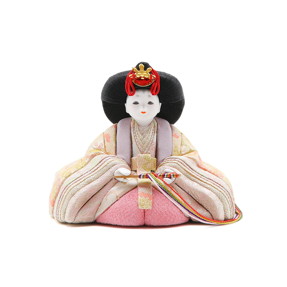 幾代も末永く、春の光を宿す伝統的工芸品の親王様 