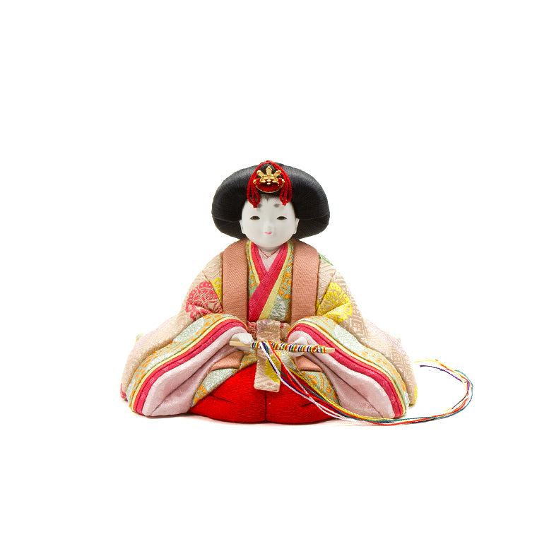 麗しく気品ただよう、穏やかな親王様 