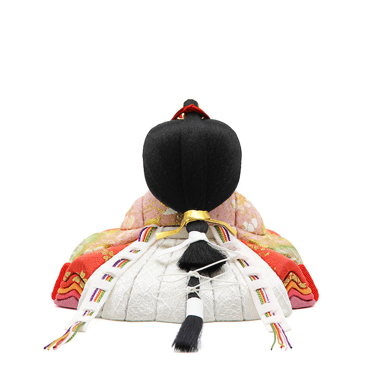 花のように純と書いて花純。清らかさを名に負う親王様