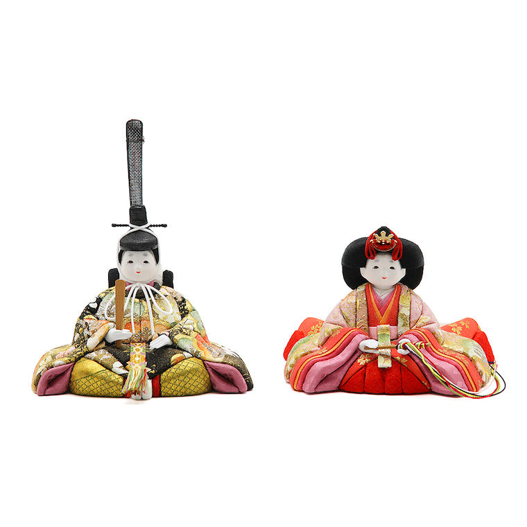 花のように純と書いて花純。清らかさを名に負う親王様